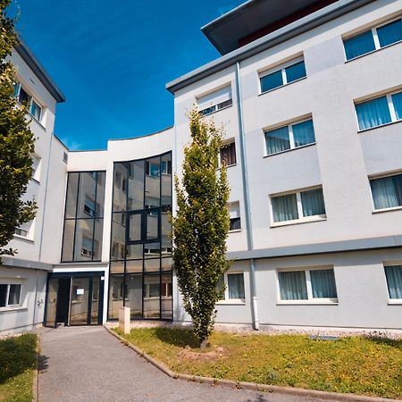 Zenitude Hôtel-Résidences Les Hauts d'Annecy Exterior foto